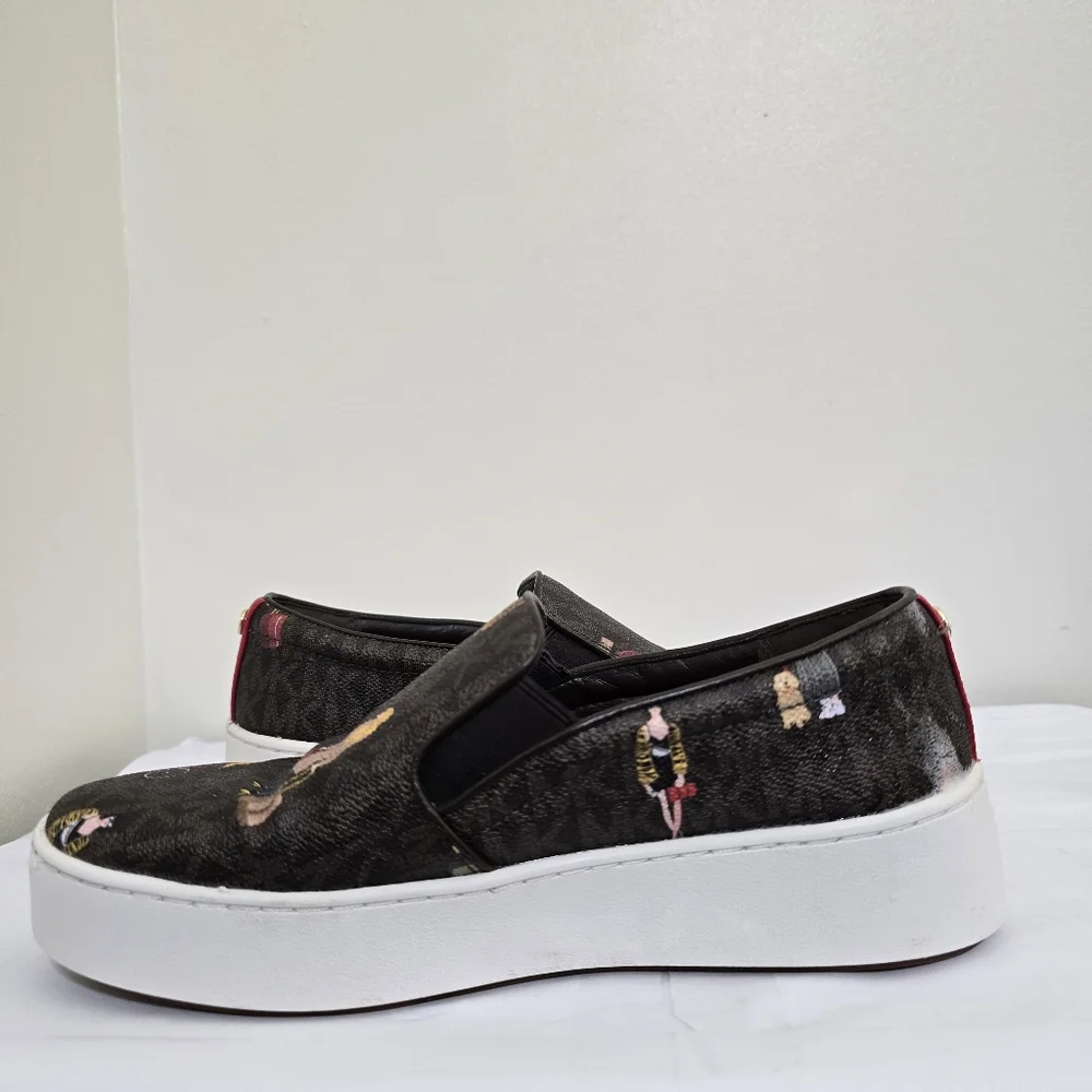 MICHAEL KORS size 7 Jet Set Trent Travel Print Logo Slip On‎ Shoes Brown